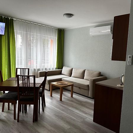 Kompleks Apartament-Serwis Cracóvia Exterior foto