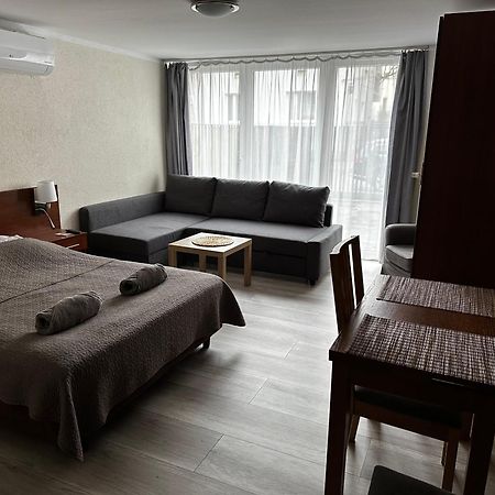 Kompleks Apartament-Serwis Cracóvia Exterior foto