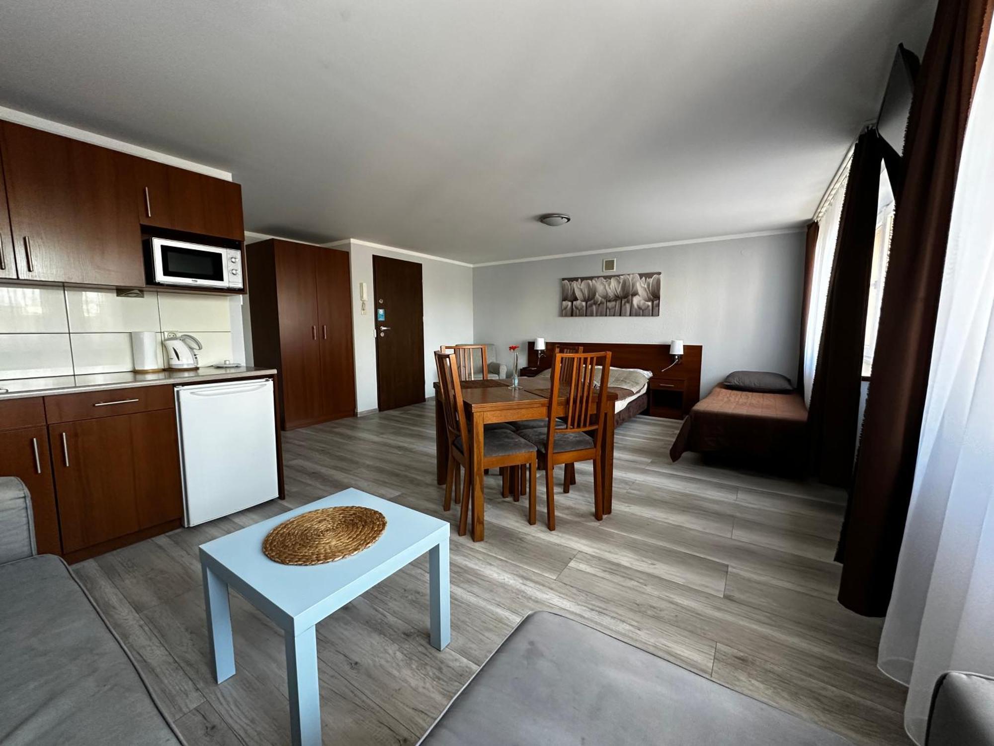 Kompleks Apartament-Serwis Cracóvia Exterior foto