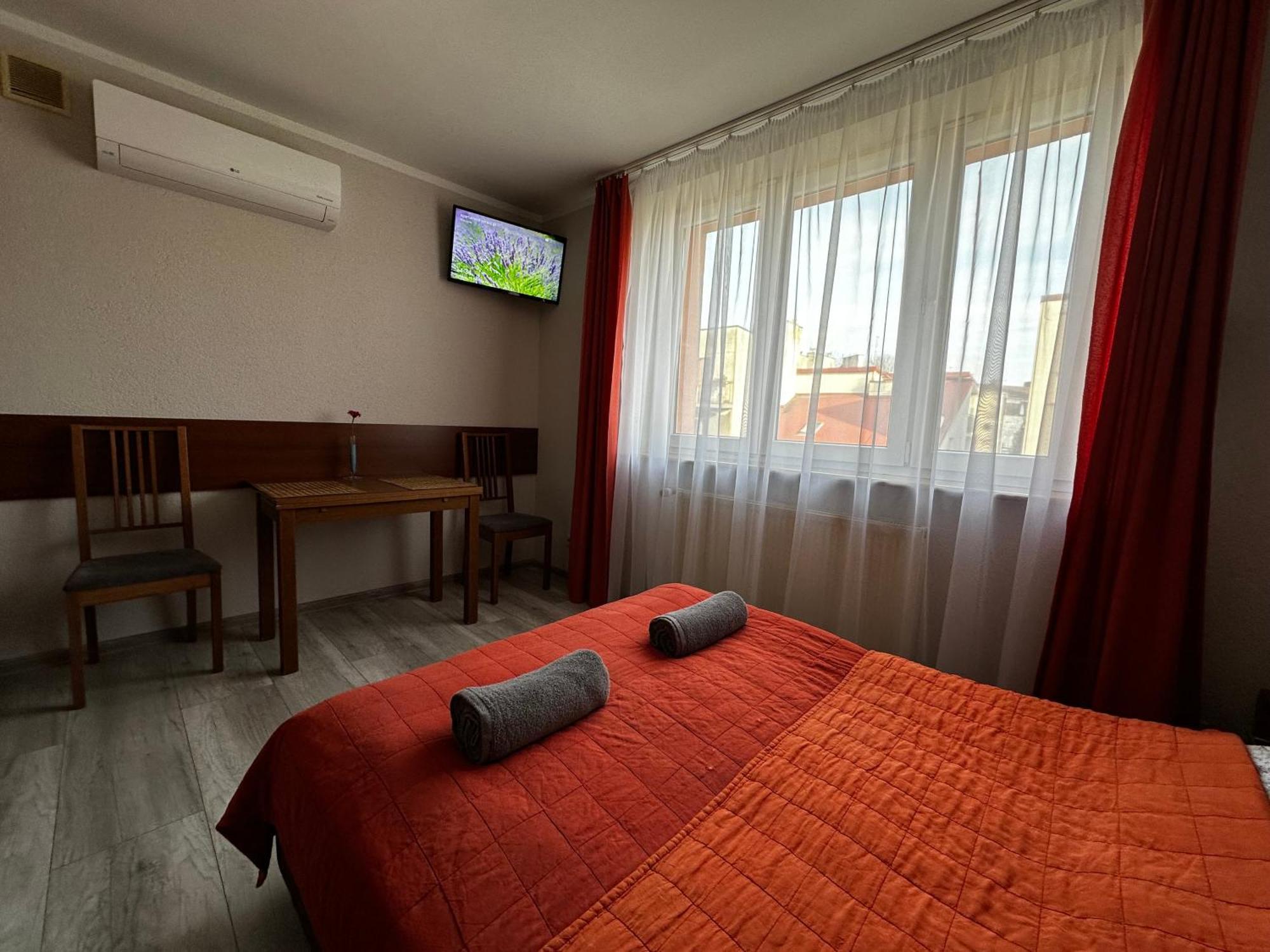 Kompleks Apartament-Serwis Cracóvia Exterior foto